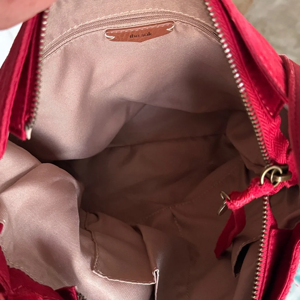 The Sak Los Feliz Scarlet Red Suede Hobo Bag Handbag Purse - Picture 4 of 16
